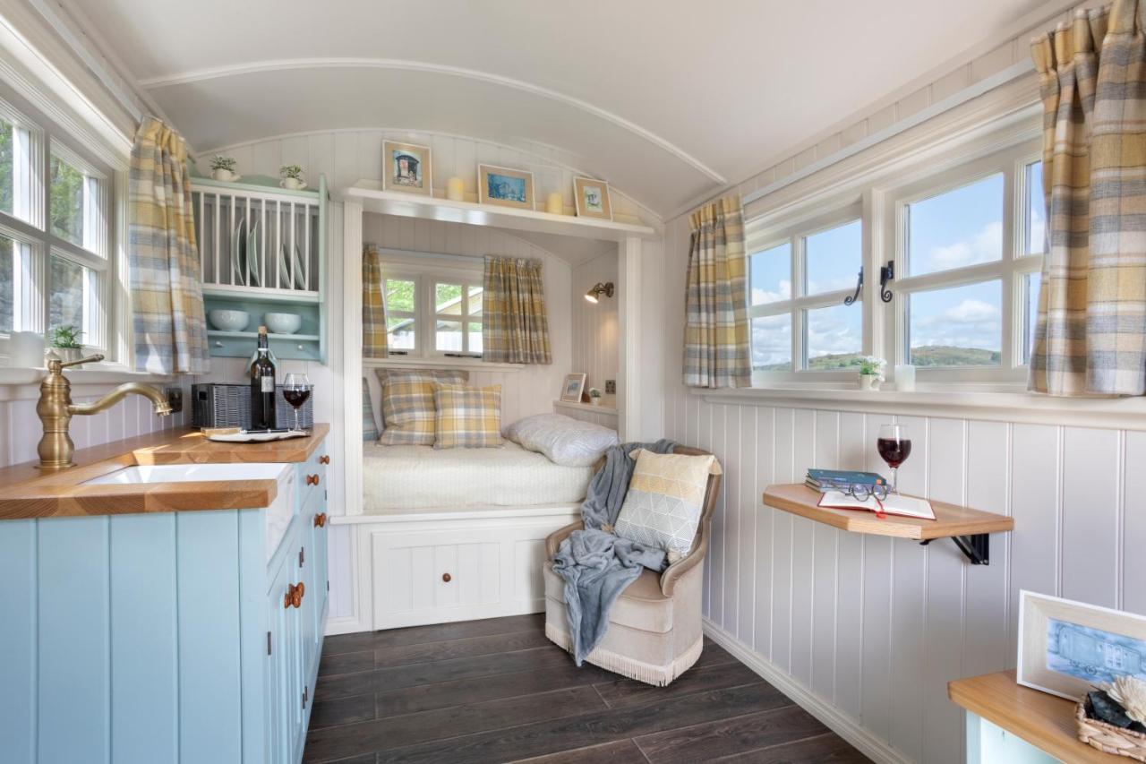 The Heron Shepherds Hut At Lyth Valley Brigsteer Dış mekan fotoğraf